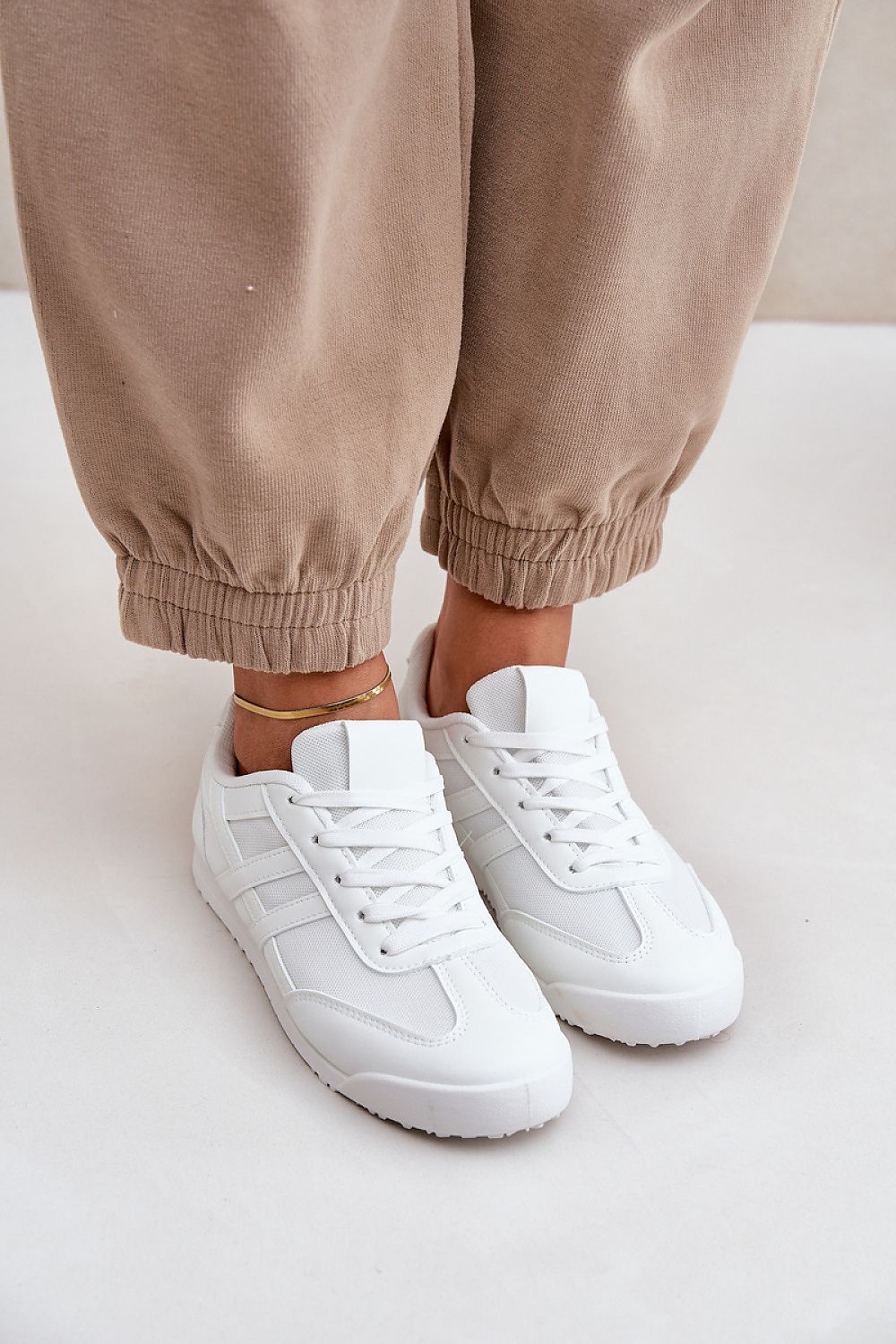 Mariana | Låga Sneakers i Mesh och Eco-Läder